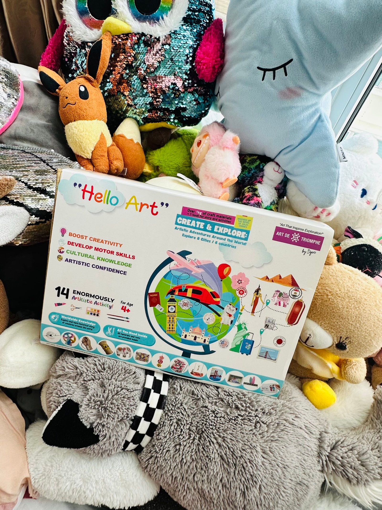 Kids’ Art Activity Box - Image 11